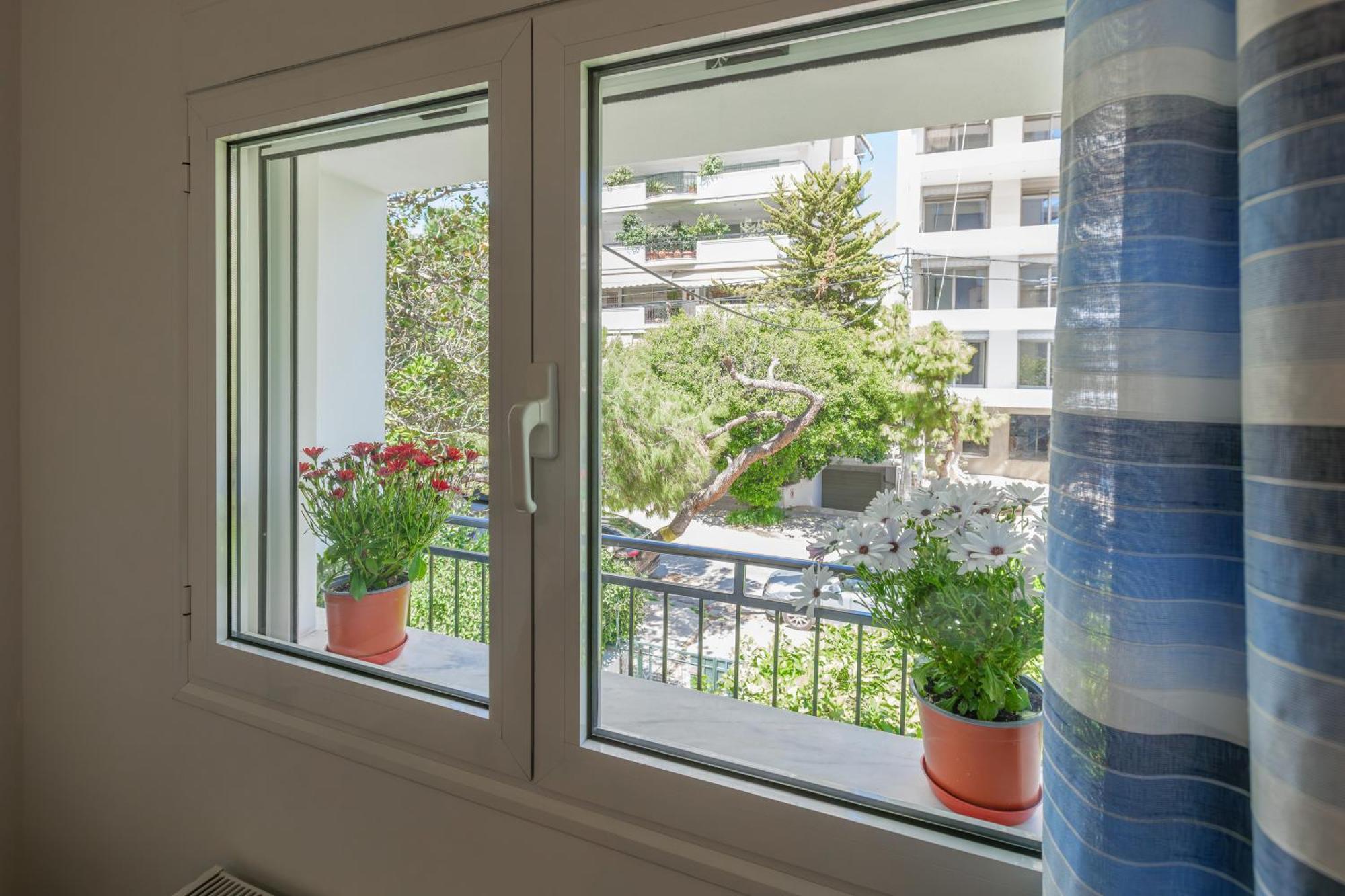 The House In Palaio Faliro Near The Sea Vipgreece Athen