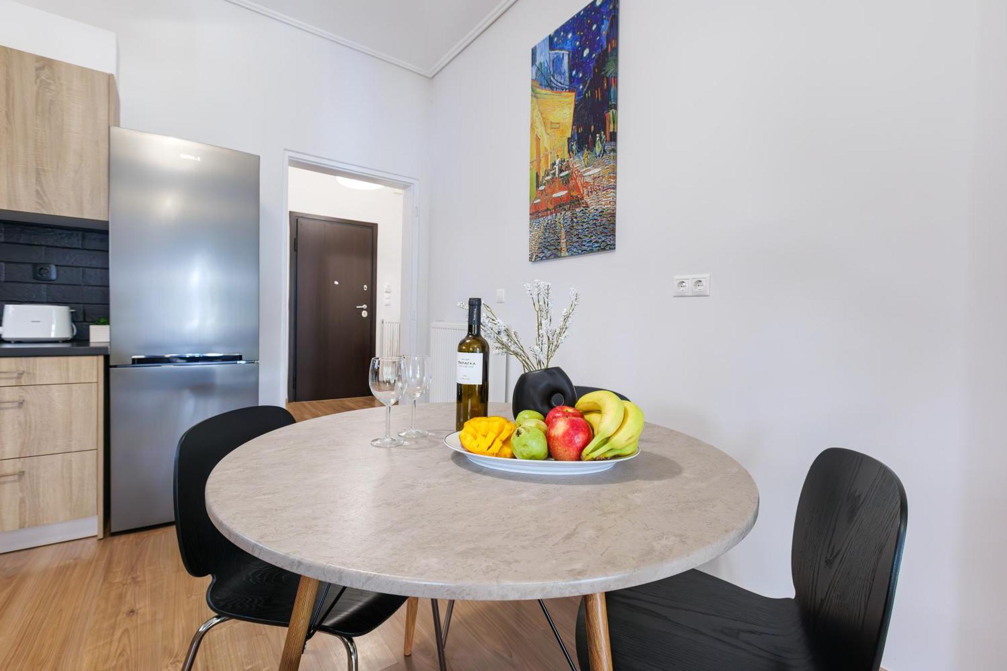 Apartment The House In Palaio Faliro Near The Sea Vipgreece *